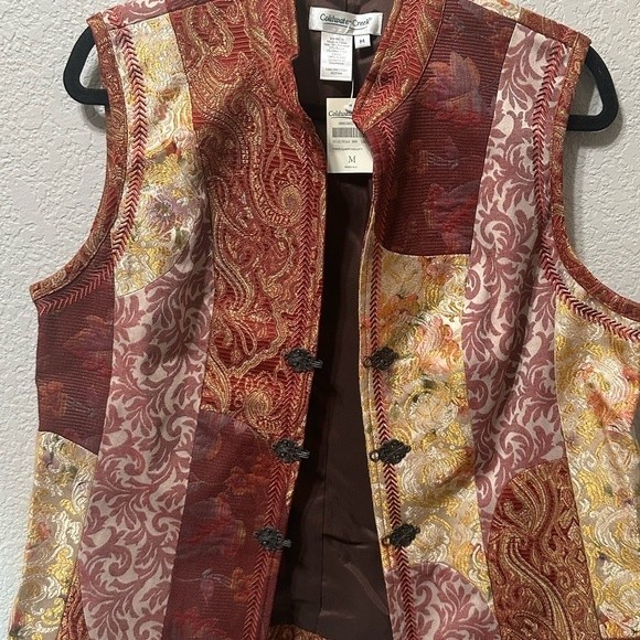 Coldwater Creek  Rust Brocade Vest | Antique Brass Clasp| Medium | Festival - Picture 6 of 11